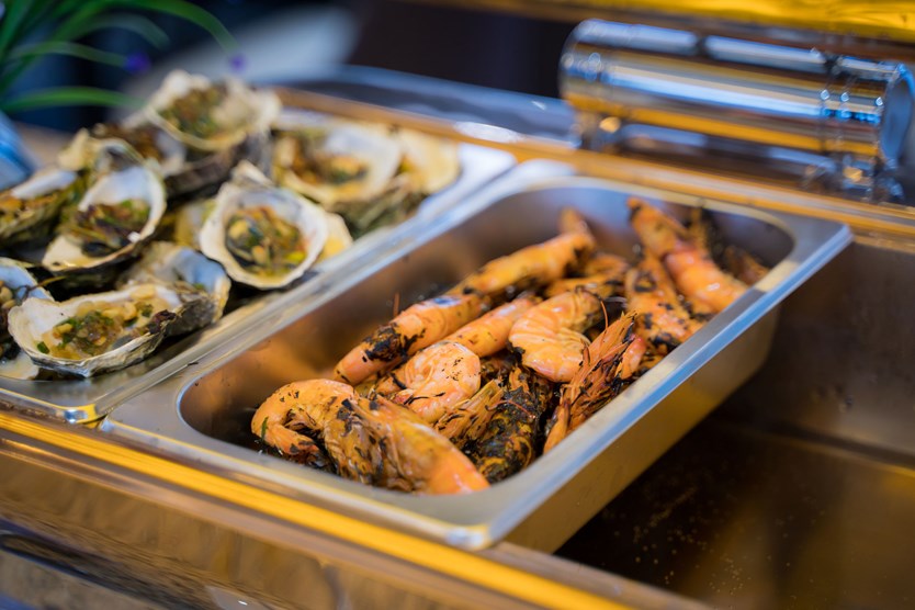 Du thuyền La Casta daily cruise 5* tour 1 ngày