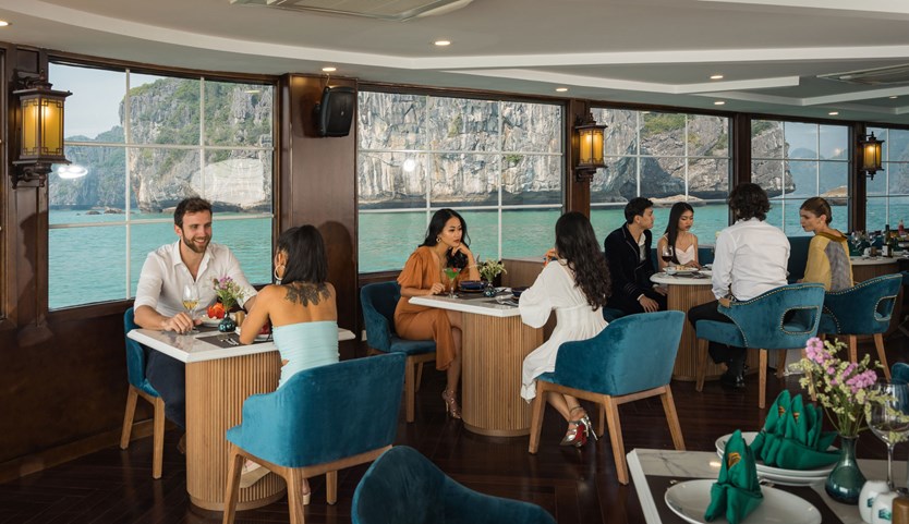 Du thuyền Catamaran Hạ Long – Lan Hạ trong ngày