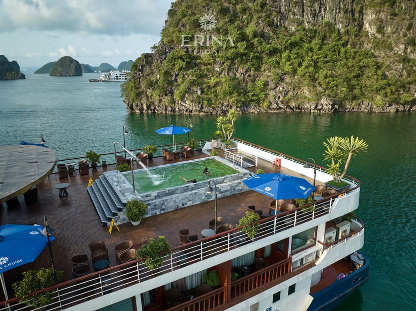 Du thuyền Erina cruise 5 sao vịnh Lan Hạ