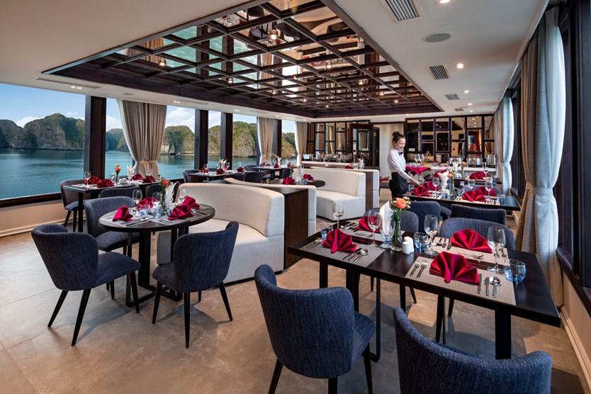 Du thuyền Jade Sails day cruise thăm Vịnh 8 tiếng