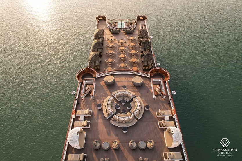 Du thuyền Ambassador Day cruise 6* vịnh Hạ Long