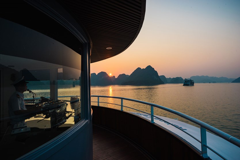 Du thuyền Catamaran Hạ Long – Lan Hạ trong ngày