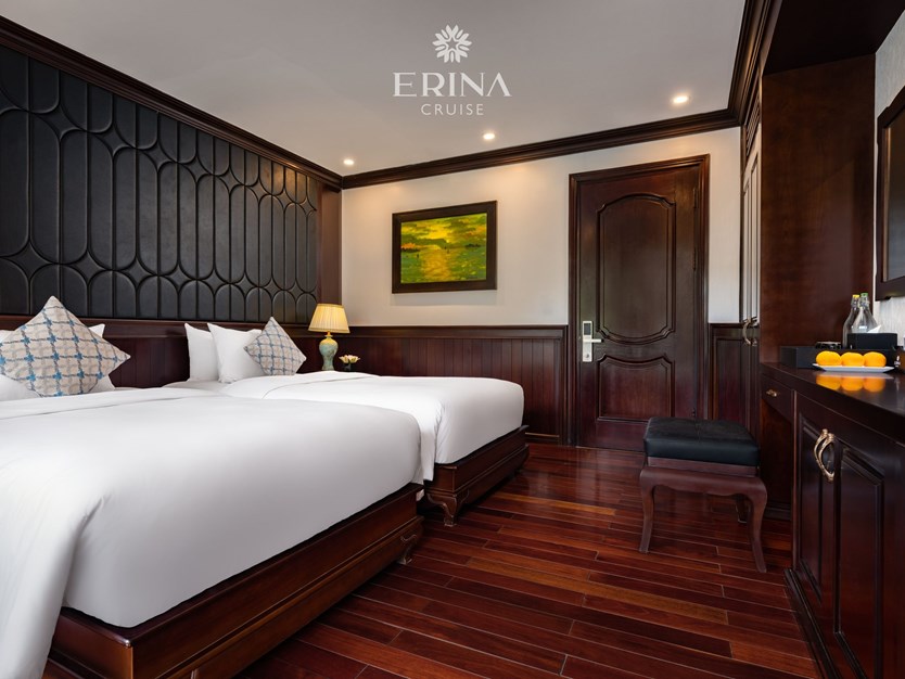 Du thuyền Erina cruise 5 sao vịnh Lan Hạ