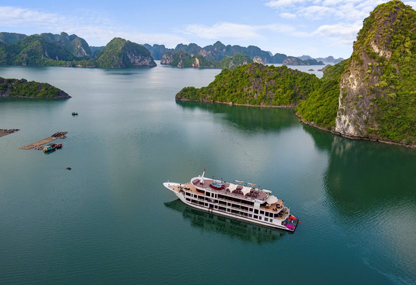 Du thuyền Aspira cruise 5 sao vịnh Lan Hạ