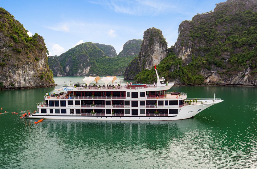 Du thuyền Aspira cruise 5 sao vịnh Lan Hạ