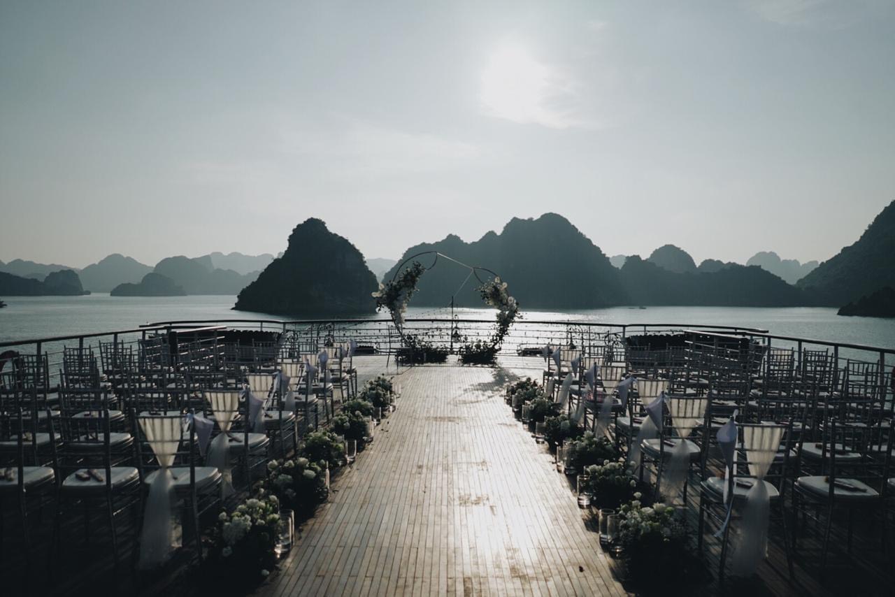 xu hướng tổ chức tiệc cưới trên Du thuyền 5 sao cực đẳng cấp 