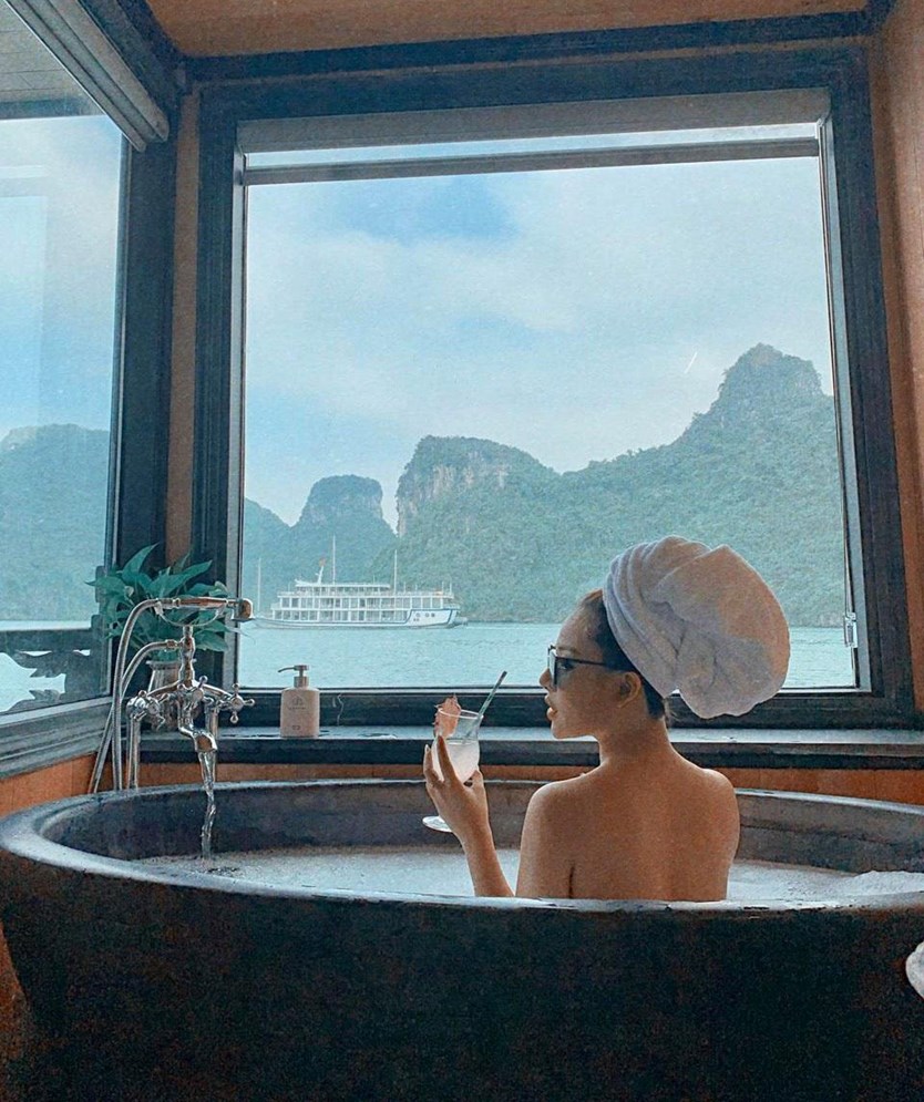 Du thuyền La Regina Grand 5 sao vịnh Lan Hạ