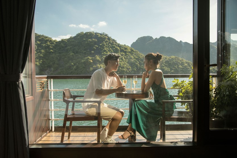 Du thuyền Orchid Classic cruise 5 sao vịnh Lan Hạ