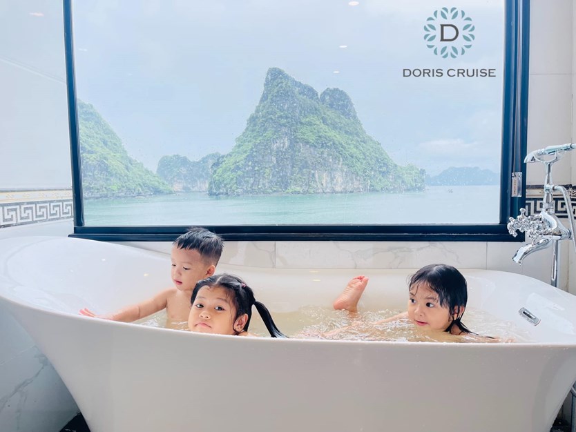 Du thuyền Doris cruise 5 sao vịnh Lan Hạ