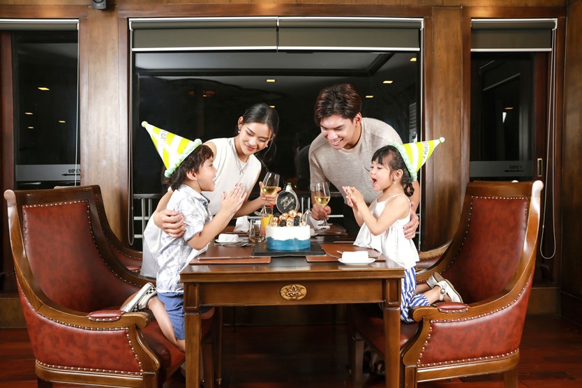 Du thuyền Orchid Classic cruise 5 sao vịnh Lan Hạ