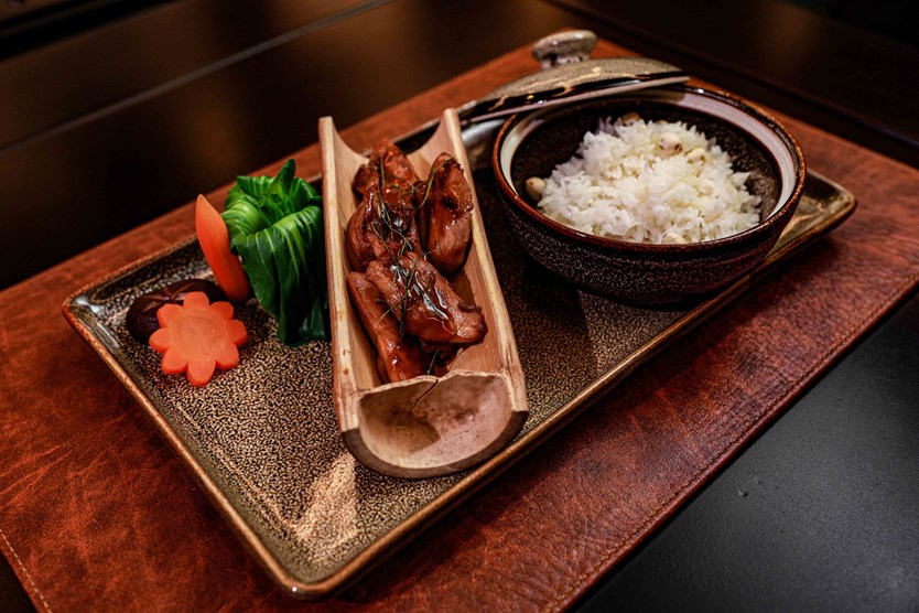 Du thuyền Orchid Premium 5 sao chỉ với 5 phòng