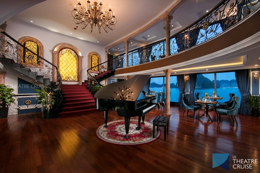 Du thuyền Le Theatre cruise 5 sao Lan Hạ