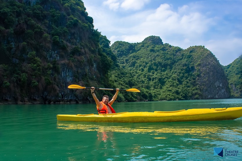 Du thuyền Le Theatre cruise 5 sao Lan Hạ