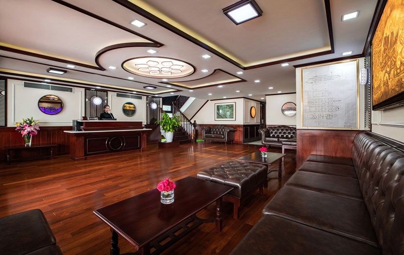 Du thuyền Dora cruise 5 sao vịnh Lan Hạ