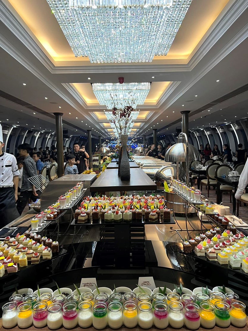 Du thuyền nhà hàng Paradise Delight Hạ Long