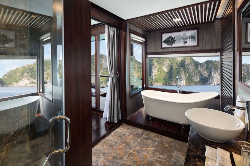 Du thuyền Orchid Classic cruise 5 sao vịnh Lan Hạ