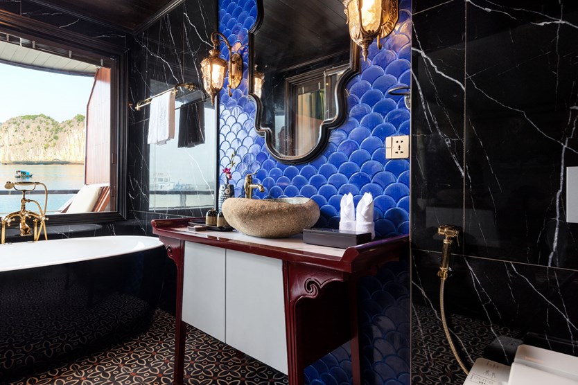 Du thuyền Orchid Premium 5 sao chỉ với 5 phòng