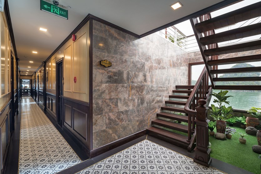 Du thuyền Orchid Trendy cruise 5 sao vịnh Lan Hạ