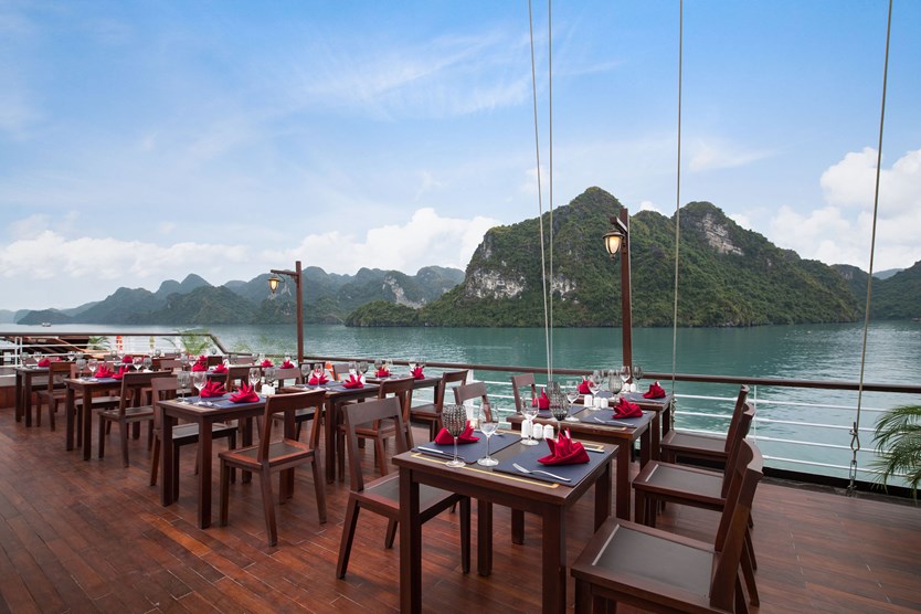Du thuyền Orchid Trendy cruise 5 sao vịnh Lan Hạ