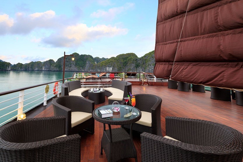 Du thuyền Orchid Trendy cruise 5 sao vịnh Lan Hạ