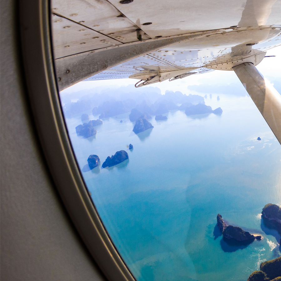 Thuỷ phi cơ vịnh Hạ Long và những điều cần biết 17 Toàn cảnh vịnh Hạ Long từ trên cao