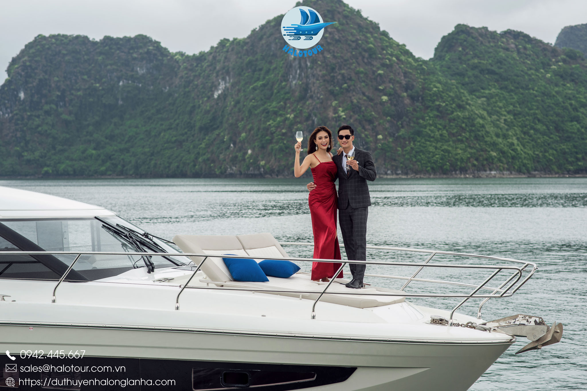 Du thuyền cá nhân hạng sang cho thuê tại Hạ Long 22 Chụp ảnh ấn tượng trên du thuyền cá nhân hạng sang cho thuê tại Hạ Long