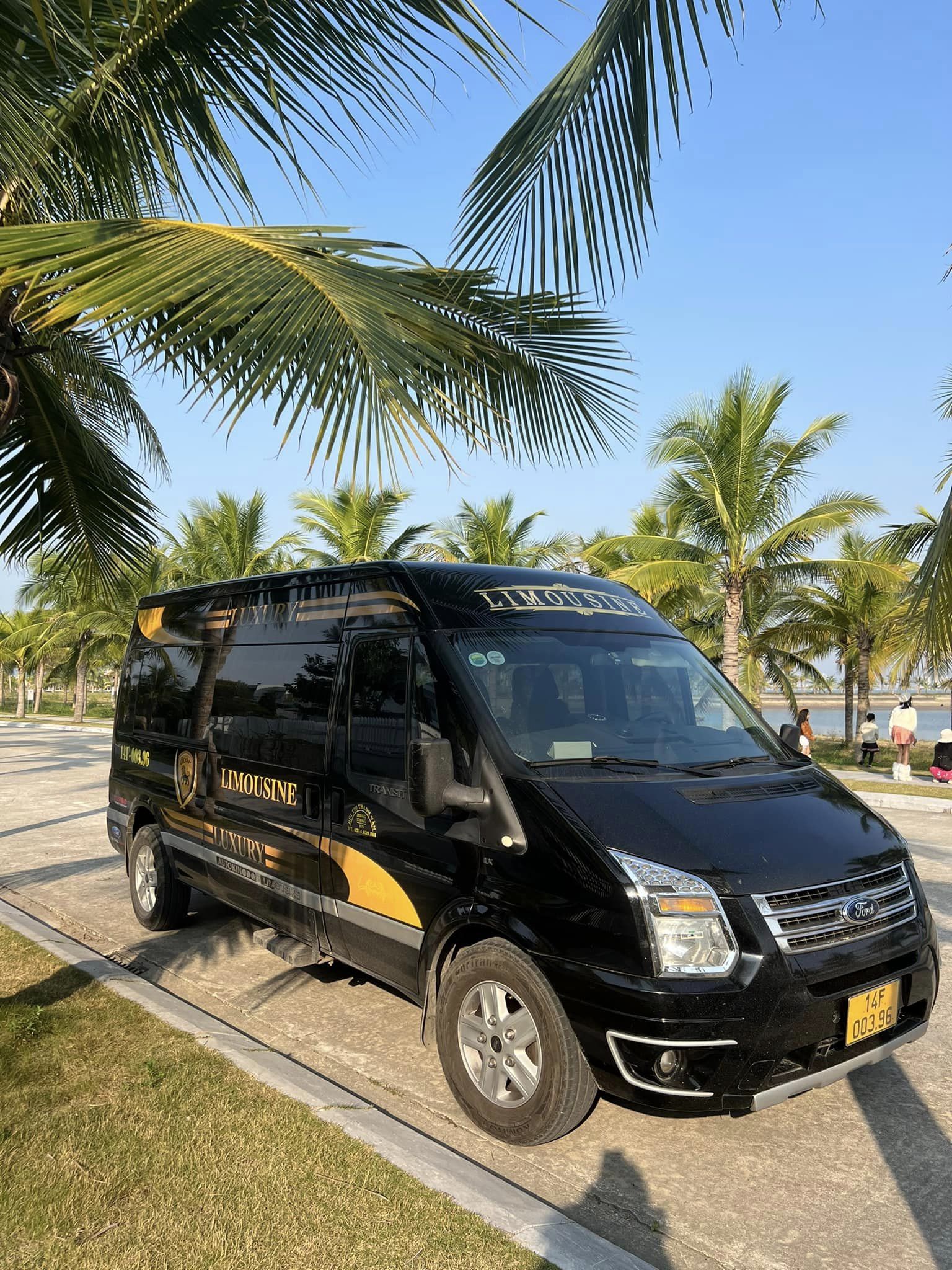 Cách di chuyển tới Hạ Long cập nhật mới nhất 2023 13 công ty du lịch Halotour, trụ sở Hạ Long, Quảng Ninh có dịch vụ đưa đón xe riêng bằng xe Limousine