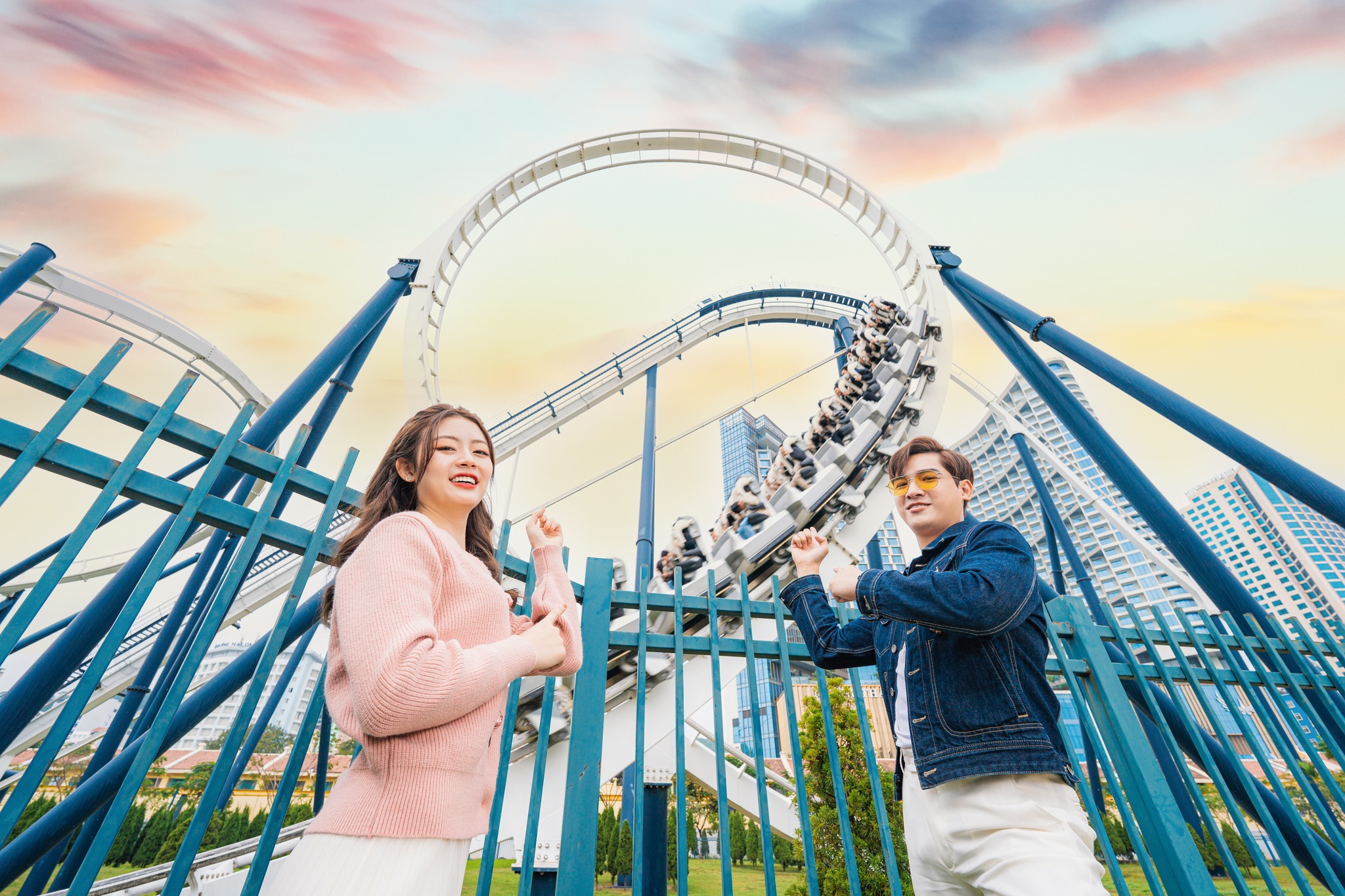 Công viên Sunworld Hạ Long Park có gì chơi??? 18 Trò Phi long thần tốc biểu tượng của công viên Rồng tại Sunworld Hạ Long Park không dành cho người yếu tim