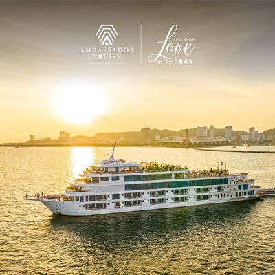 Du thuyền ăn tối 5 sao Ambassador Dinner cruise