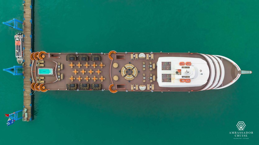 Du thuyền Ambassador Day cruise 6* vịnh Hạ Long