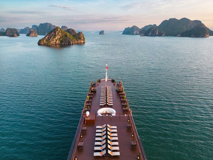 Du thuyền 5 sao Indochine Premium vịnh Hạ Long