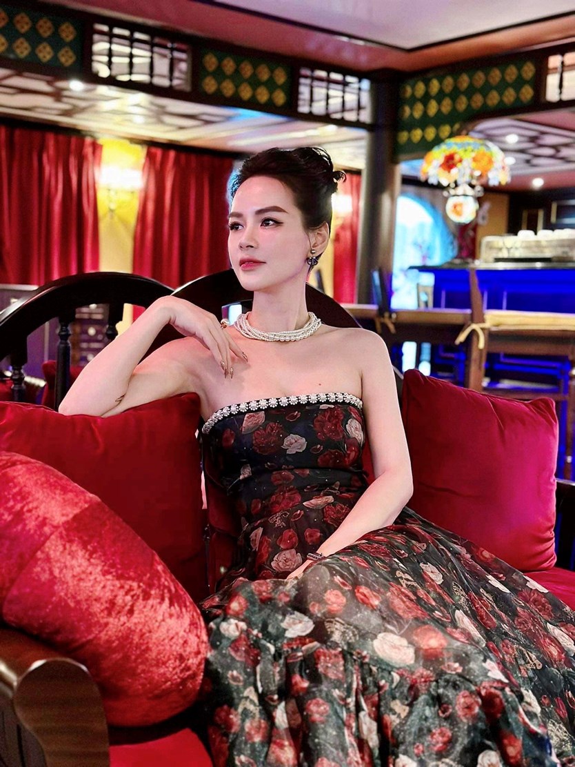 Du thuyền 5 sao Indochine Premium vịnh Hạ Long