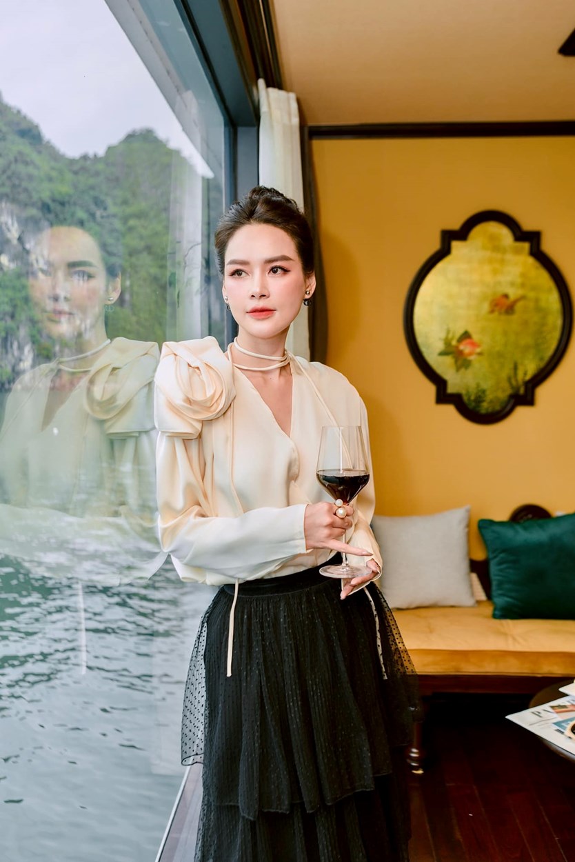 Du thuyền 5 sao Indochine Premium vịnh Hạ Long