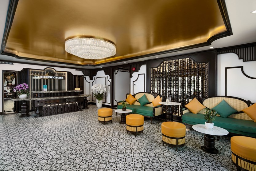 Du thuyền Catherine cruise Hạ Long đẳng cấp 6 sao