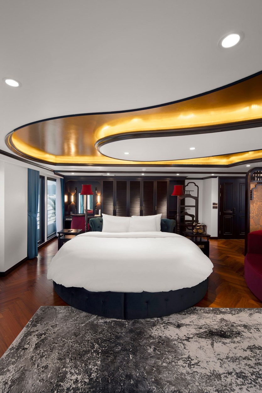 Du thuyền Catherine cruise Hạ Long đẳng cấp 6 sao