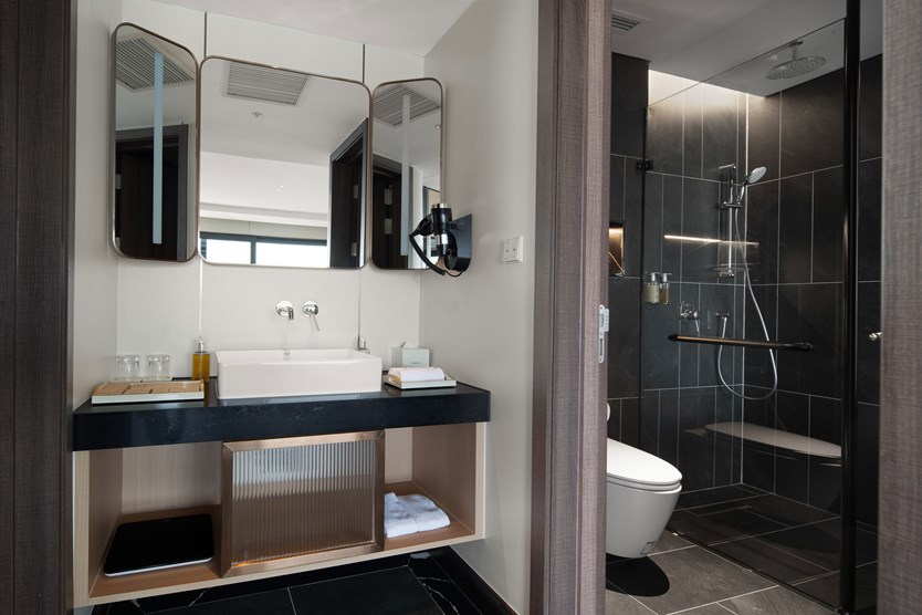 Du thuyền Grand Pioneers cruise Hạ Long chuẩn 6*