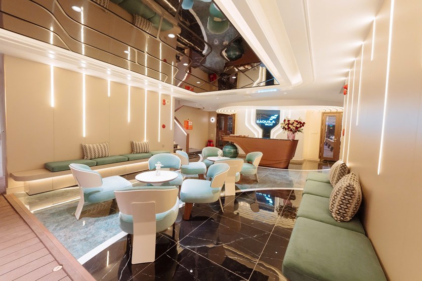 Saquila Yacht – Du thuyền ăn tối đẳng cấp 5 sao