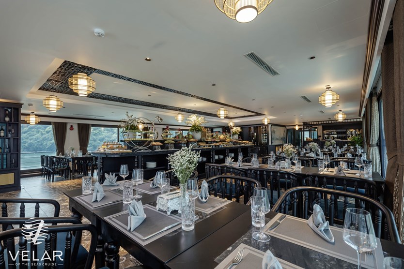 Du thuyền Velar Of The Seas 5 sao Vịnh Lan Hạ