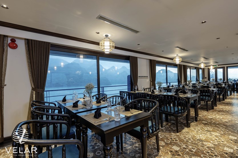 Du thuyền Velar Of The Seas 5 sao Vịnh Lan Hạ