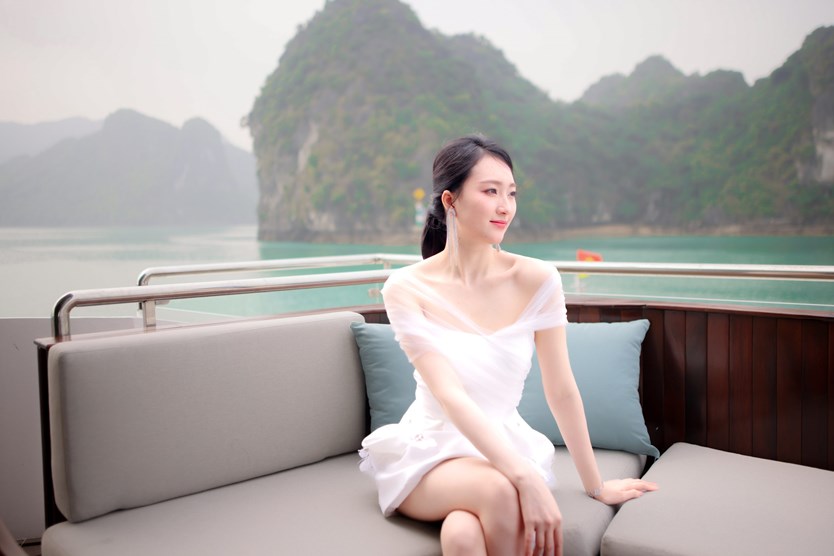 Du thuyền Ha Long Symphony tour Hạ Long 7h trong ngày