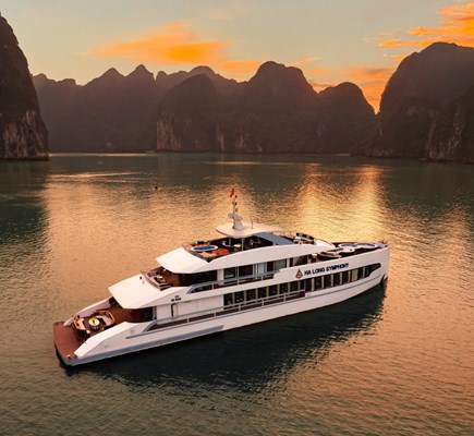 Du thuyền ăn tối Hạ Long Symphony Cruise 5*