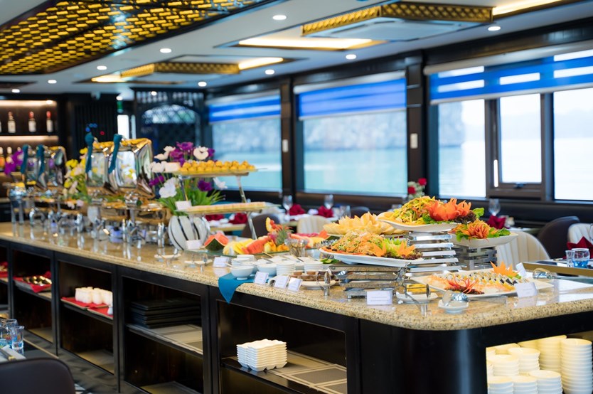 Du thuyền Vera Cruise 7 tiếng thăm Vịnh Hạ Long