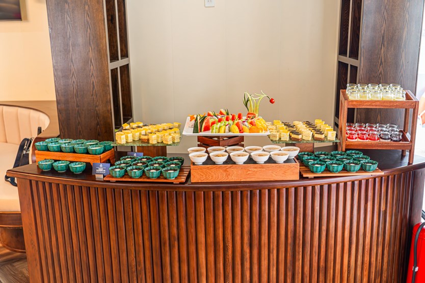 Du thuyền Ha Long Symphony tour Hạ Long 7h trong ngày