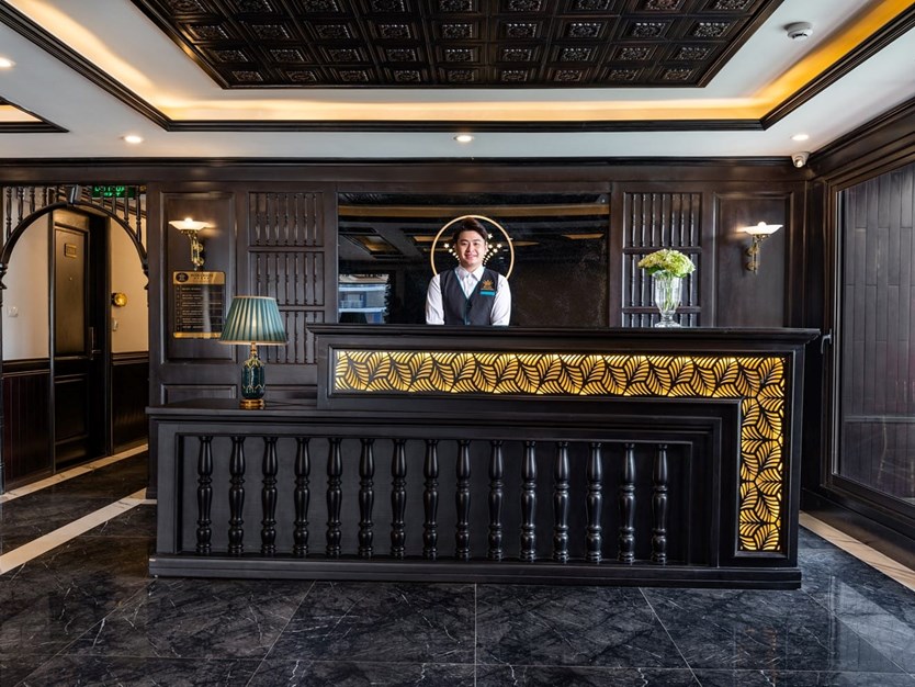 Du thuyền Rita cruise 5* Vịnh Lan Hạ