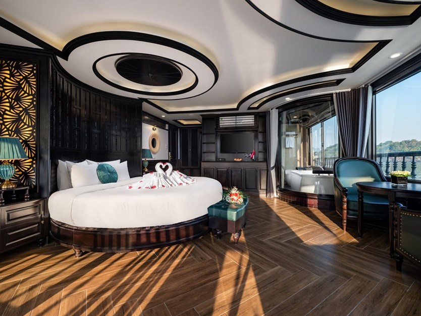 Du thuyền Rita cruise 5* Vịnh Lan Hạ