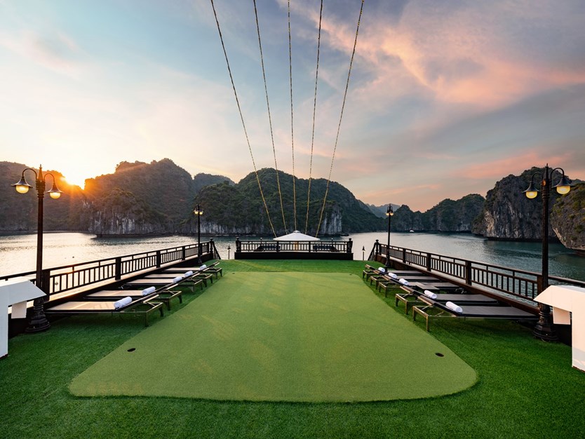 Du thuyền Rita cruise 5* Vịnh Lan Hạ