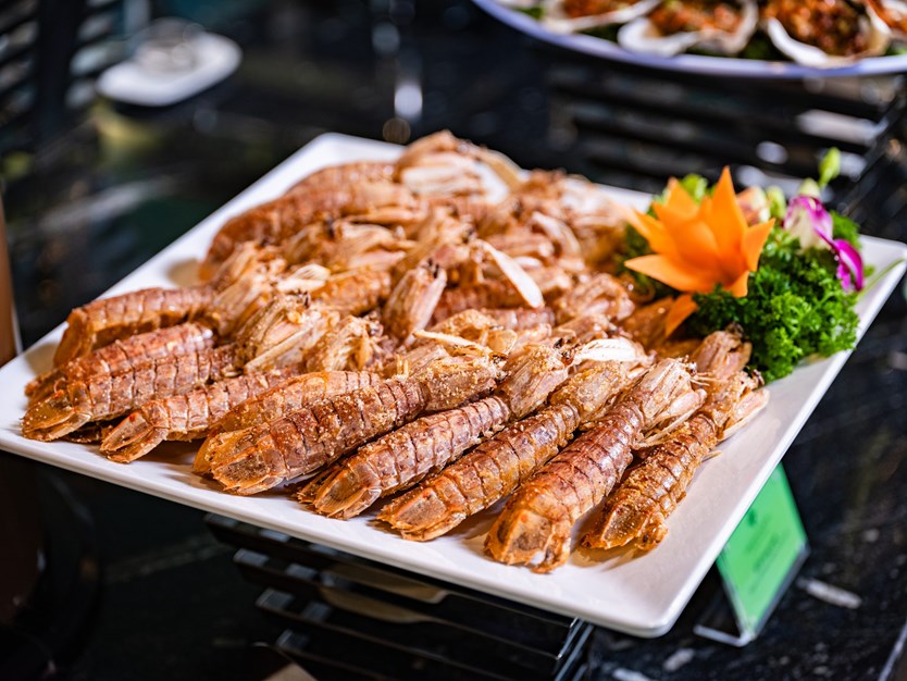 Du thuyền Amethyst Day cruise tour Hạ Long 7h trong ngày