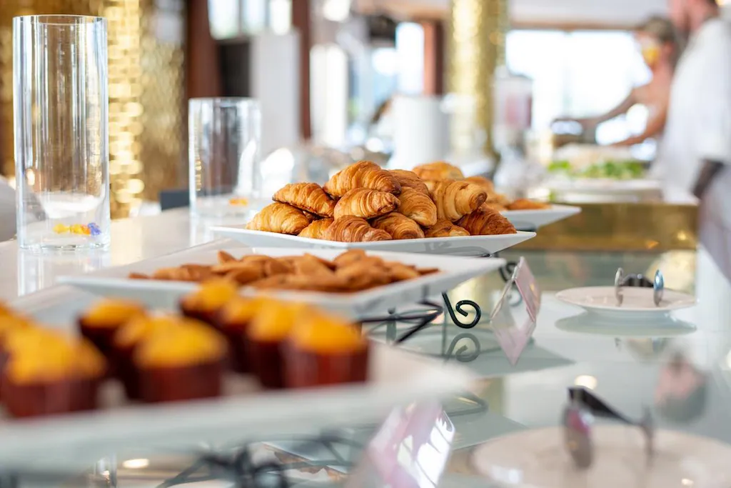 Du thuyền Aquamarine 5 sao Vịnh Hạ Long