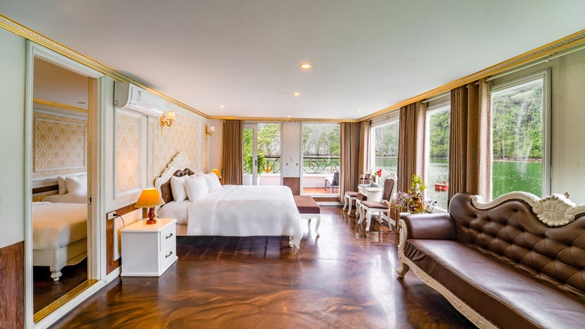 Du thuyền Aquamarine 5 sao Vịnh Hạ Long